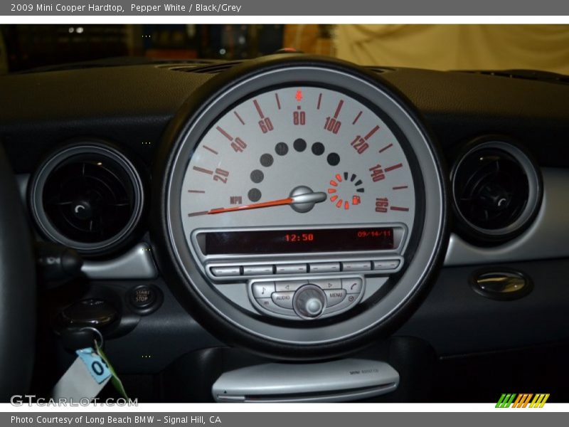 Pepper White / Black/Grey 2009 Mini Cooper Hardtop