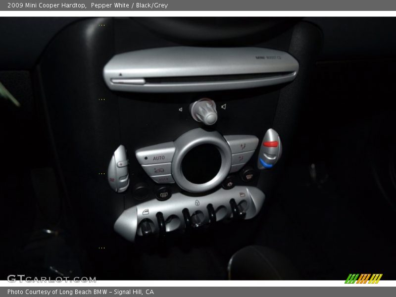 Pepper White / Black/Grey 2009 Mini Cooper Hardtop