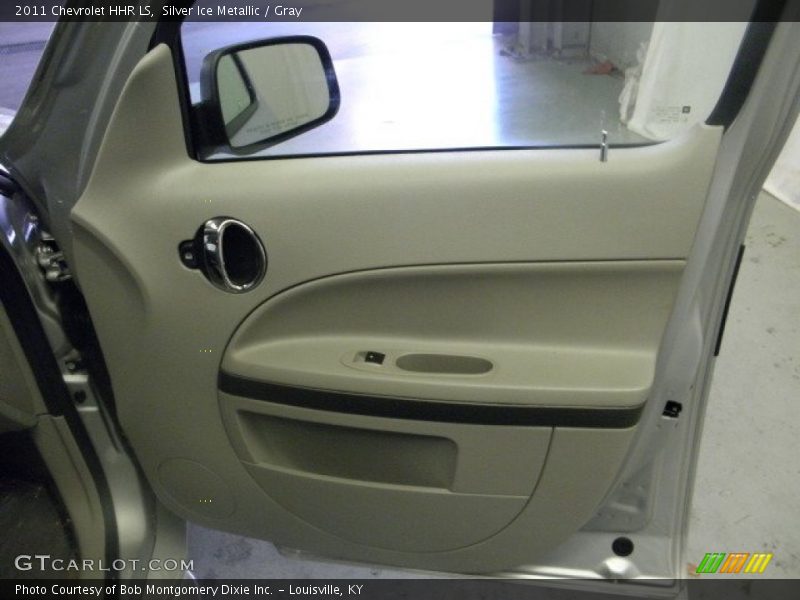 Silver Ice Metallic / Gray 2011 Chevrolet HHR LS