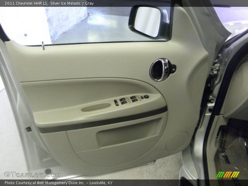 Silver Ice Metallic / Gray 2011 Chevrolet HHR LS