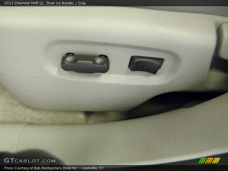 Silver Ice Metallic / Gray 2011 Chevrolet HHR LS