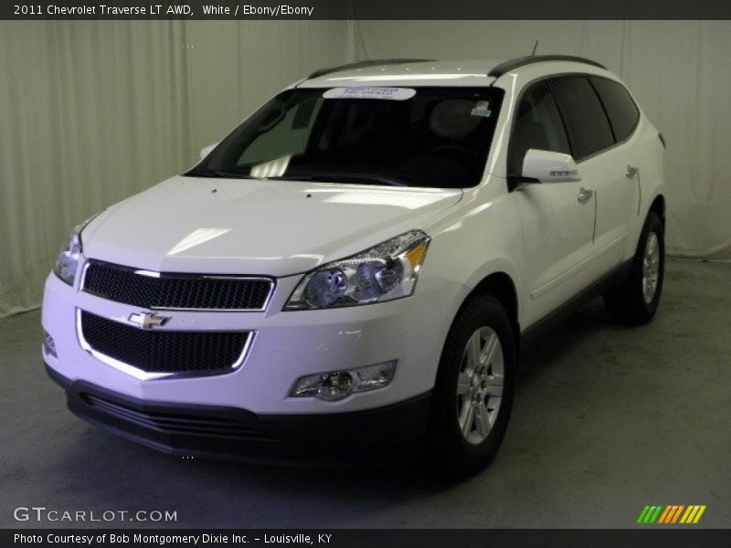 White / Ebony/Ebony 2011 Chevrolet Traverse LT AWD