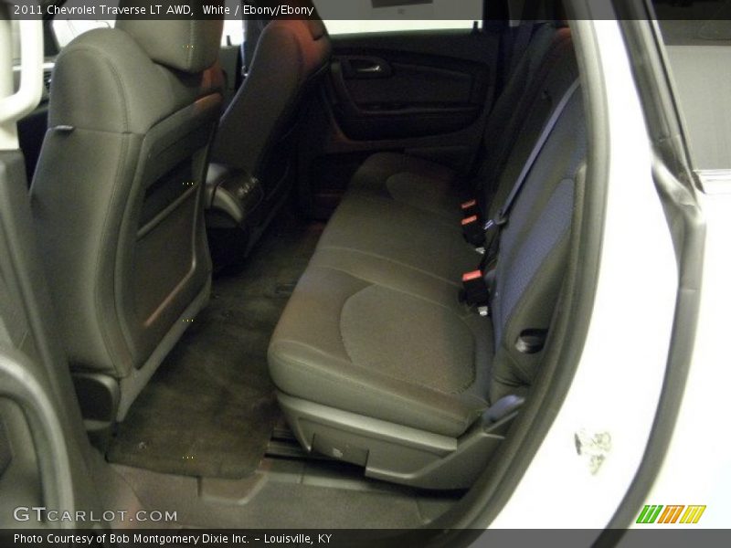 White / Ebony/Ebony 2011 Chevrolet Traverse LT AWD