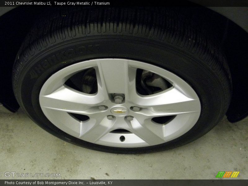 Taupe Gray Metallic / Titanium 2011 Chevrolet Malibu LS