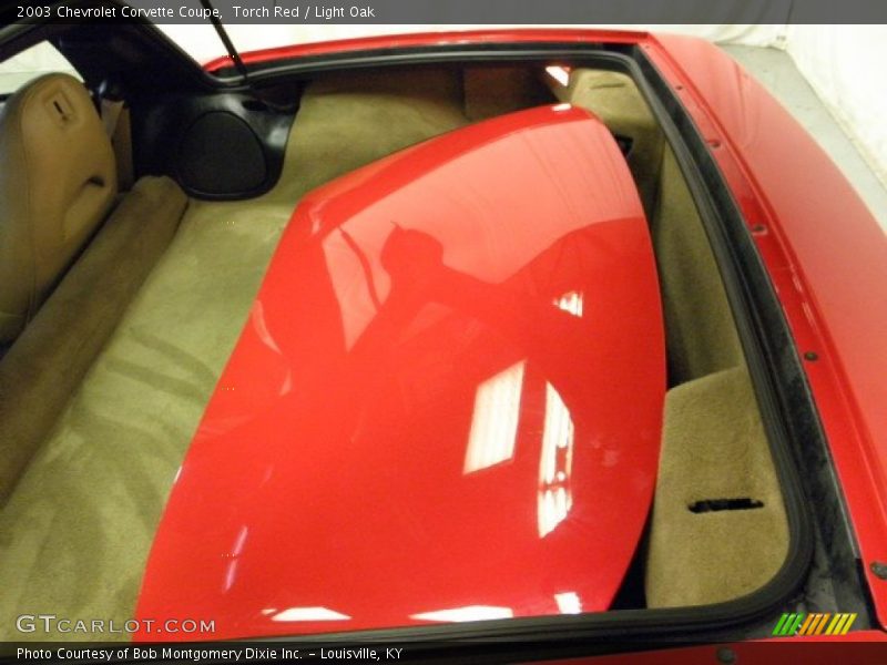Torch Red / Light Oak 2003 Chevrolet Corvette Coupe