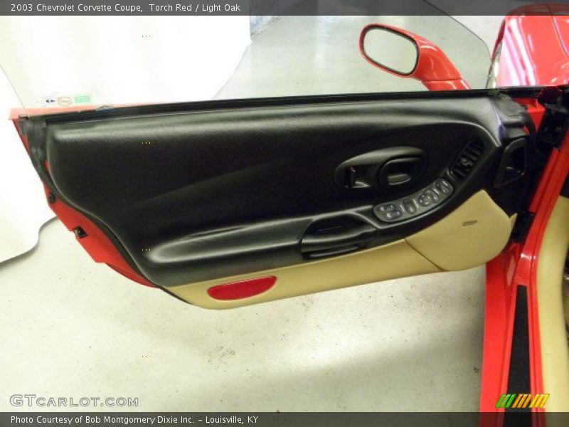 Torch Red / Light Oak 2003 Chevrolet Corvette Coupe
