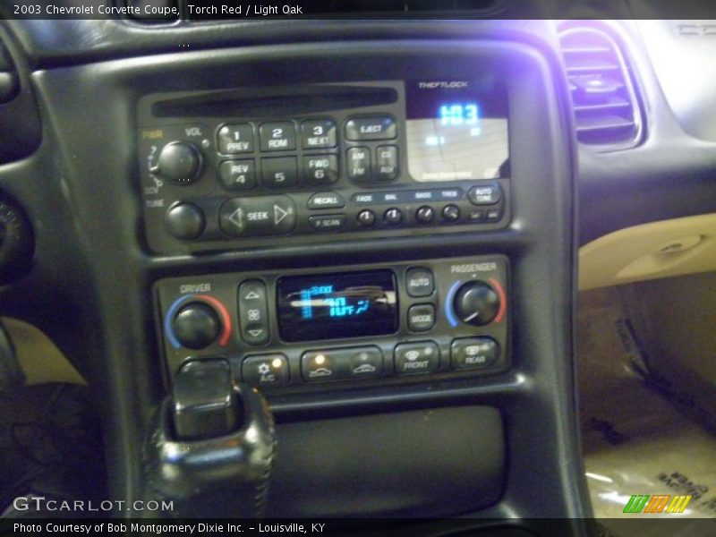 Controls of 2003 Corvette Coupe