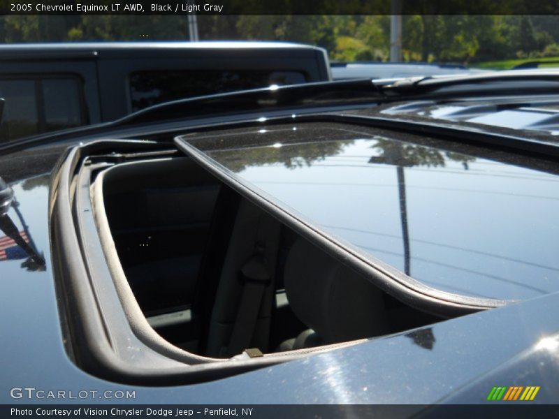 Black / Light Gray 2005 Chevrolet Equinox LT AWD