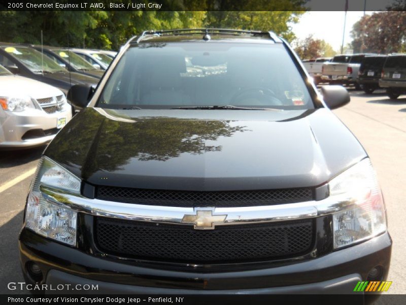 Black / Light Gray 2005 Chevrolet Equinox LT AWD