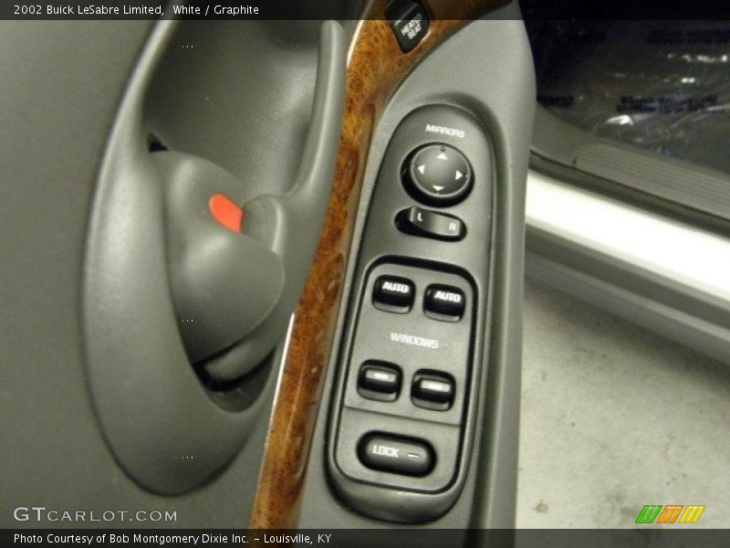 White / Graphite 2002 Buick LeSabre Limited