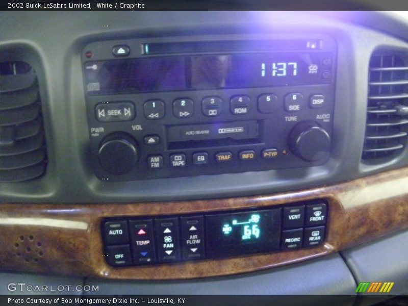White / Graphite 2002 Buick LeSabre Limited