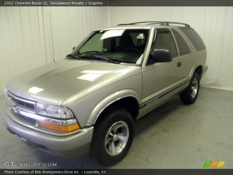 Sandalwood Metallic / Graphite 2002 Chevrolet Blazer LS