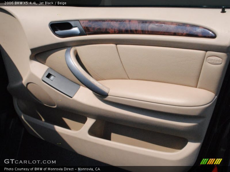Jet Black / Beige 2006 BMW X5 4.4i