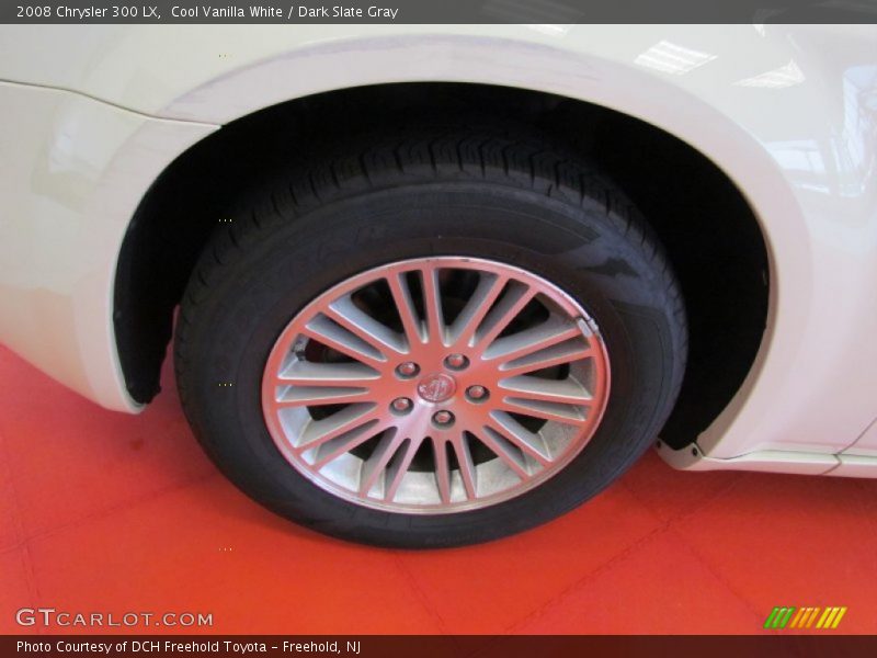 Cool Vanilla White / Dark Slate Gray 2008 Chrysler 300 LX