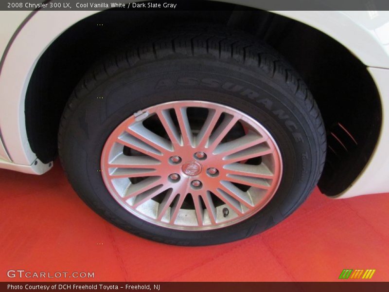 Cool Vanilla White / Dark Slate Gray 2008 Chrysler 300 LX