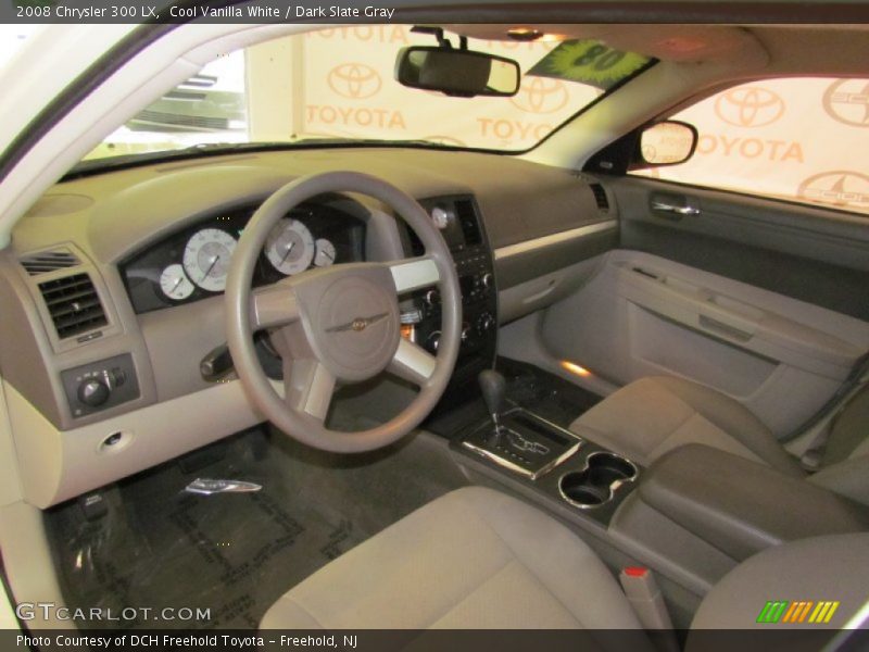 Cool Vanilla White / Dark Slate Gray 2008 Chrysler 300 LX