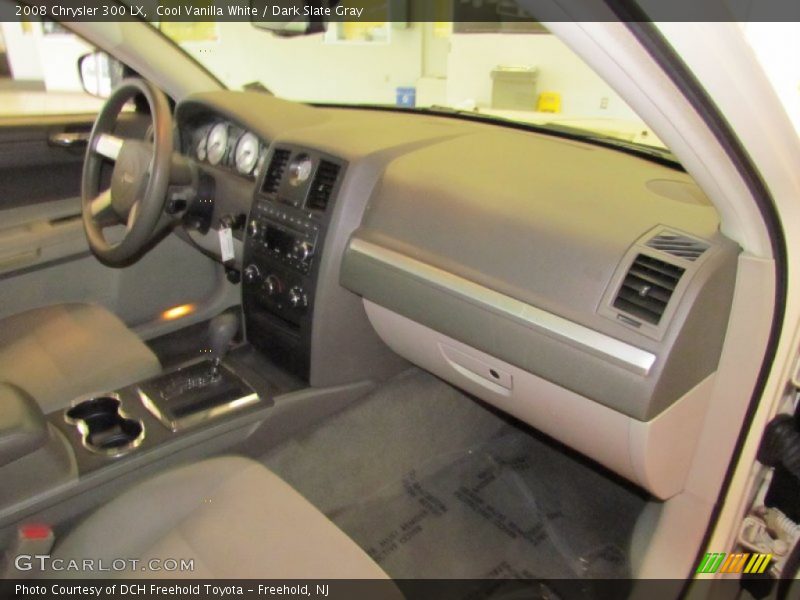 Cool Vanilla White / Dark Slate Gray 2008 Chrysler 300 LX