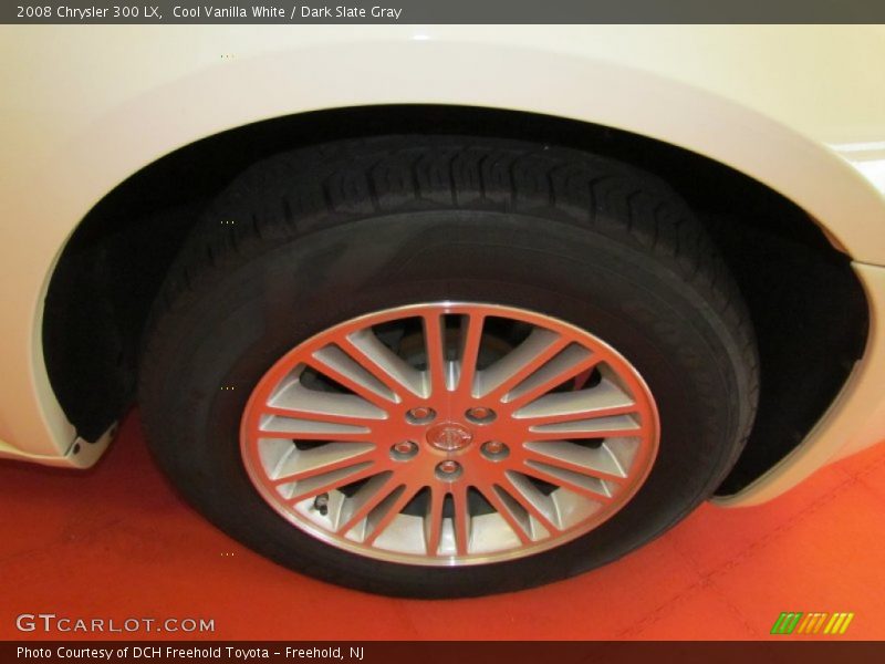 Cool Vanilla White / Dark Slate Gray 2008 Chrysler 300 LX