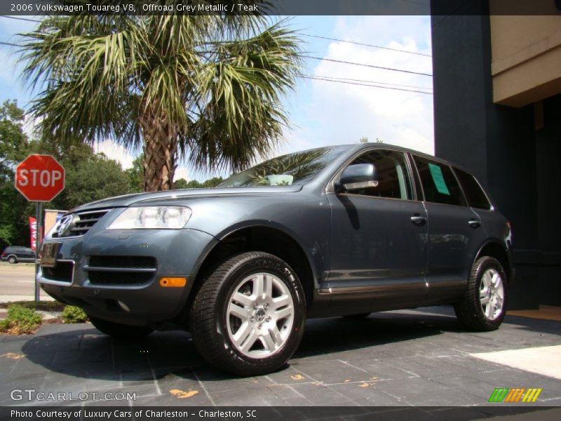 Offroad Grey Metallic / Teak 2006 Volkswagen Touareg V8