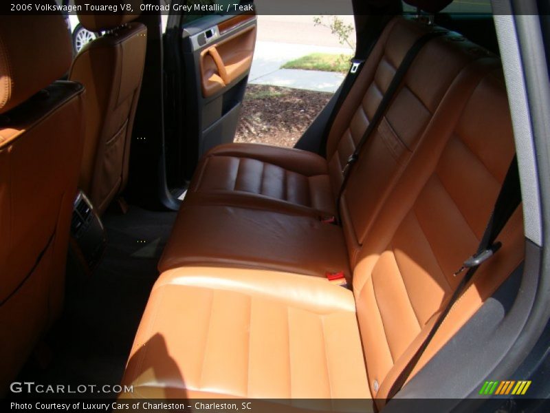 Offroad Grey Metallic / Teak 2006 Volkswagen Touareg V8