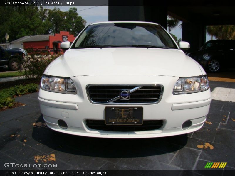 Ice White / Taupe 2008 Volvo S60 2.5T