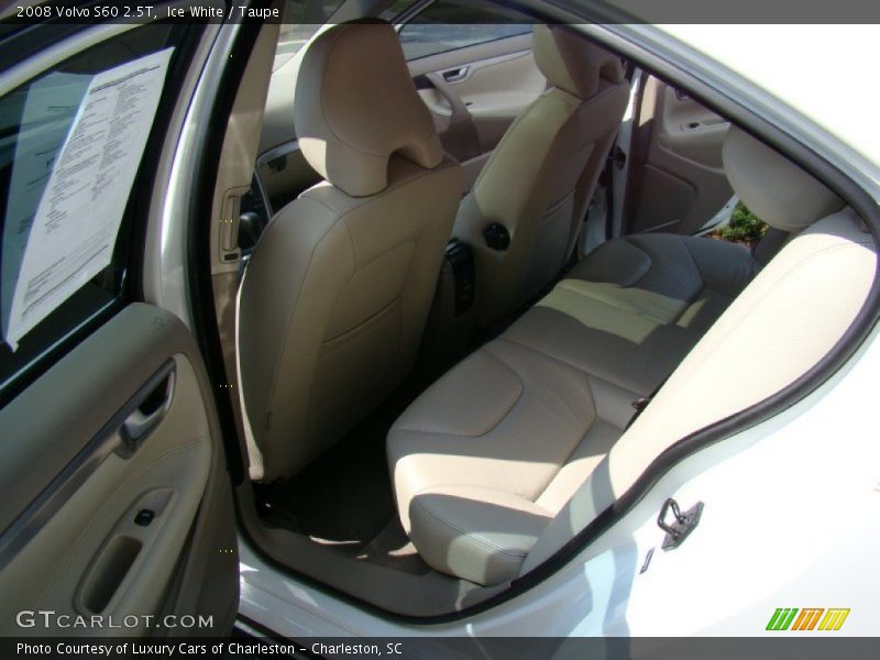 Ice White / Taupe 2008 Volvo S60 2.5T