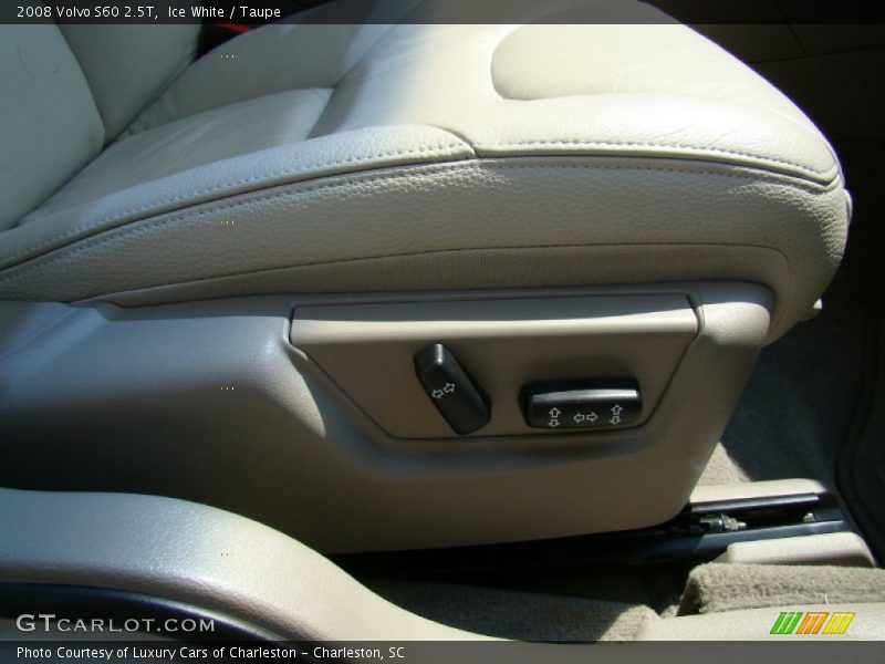 Ice White / Taupe 2008 Volvo S60 2.5T