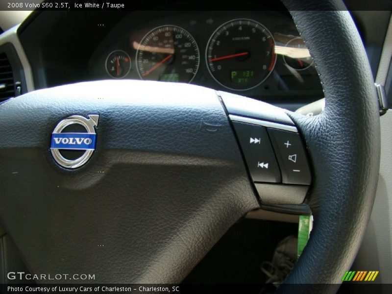 Ice White / Taupe 2008 Volvo S60 2.5T