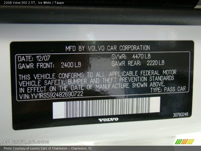 Ice White / Taupe 2008 Volvo S60 2.5T