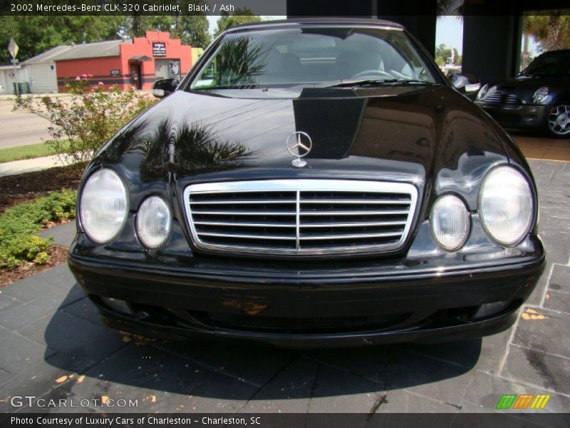 Black / Ash 2002 Mercedes-Benz CLK 320 Cabriolet