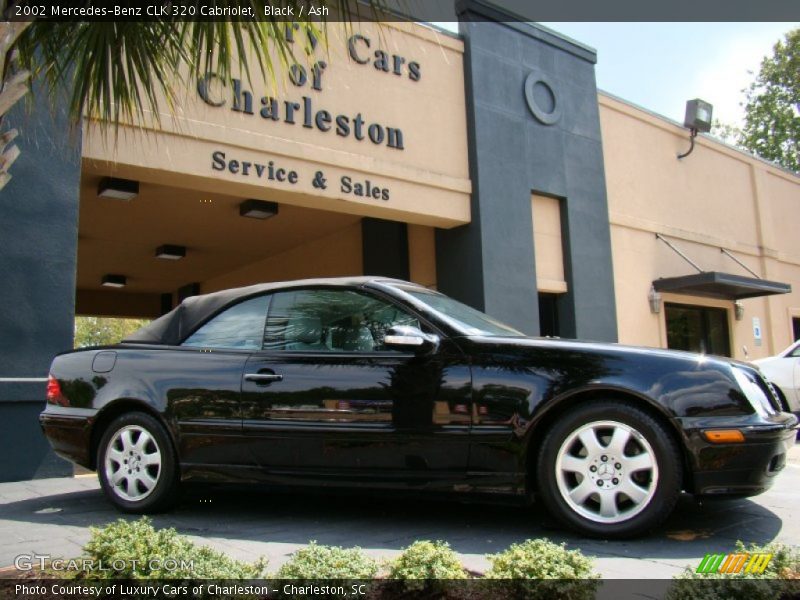 Black / Ash 2002 Mercedes-Benz CLK 320 Cabriolet