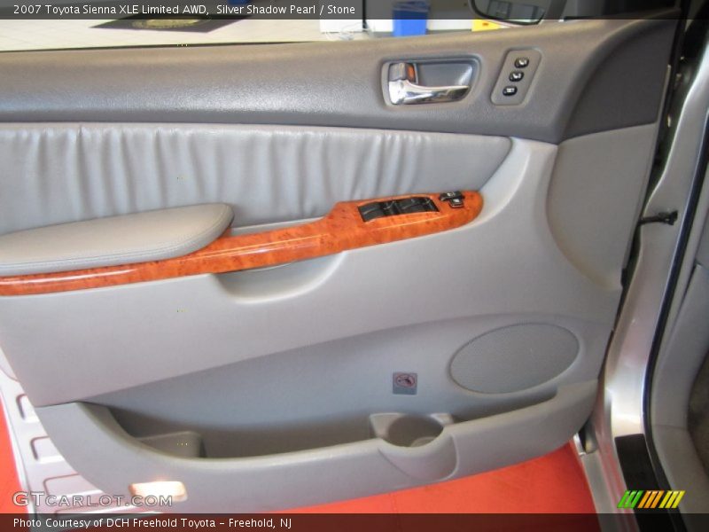 Silver Shadow Pearl / Stone 2007 Toyota Sienna XLE Limited AWD