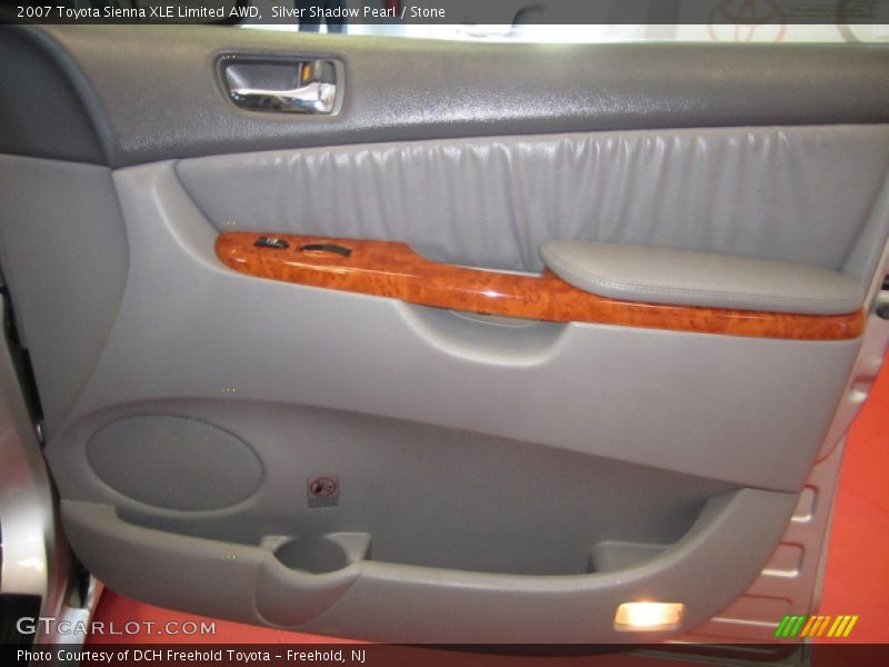 Silver Shadow Pearl / Stone 2007 Toyota Sienna XLE Limited AWD