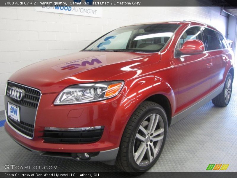 Garnet Red Pearl Effect / Limestone Grey 2008 Audi Q7 4.2 Premium quattro