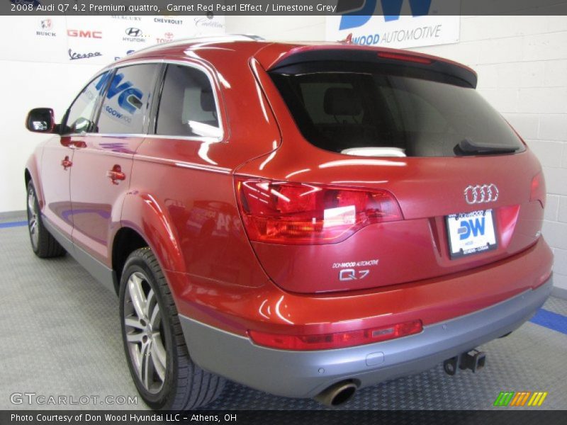 Garnet Red Pearl Effect / Limestone Grey 2008 Audi Q7 4.2 Premium quattro