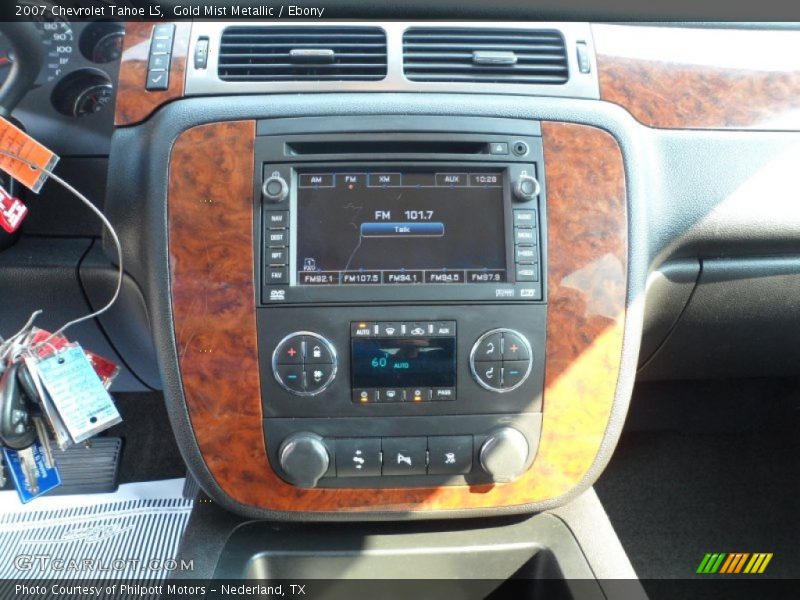 Controls of 2007 Tahoe LS