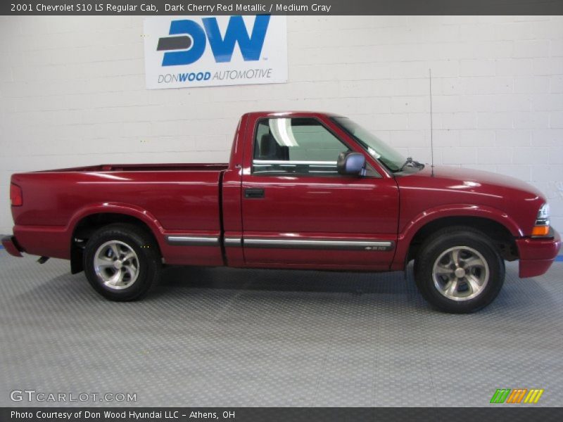 Dark Cherry Red Metallic / Medium Gray 2001 Chevrolet S10 LS Regular Cab