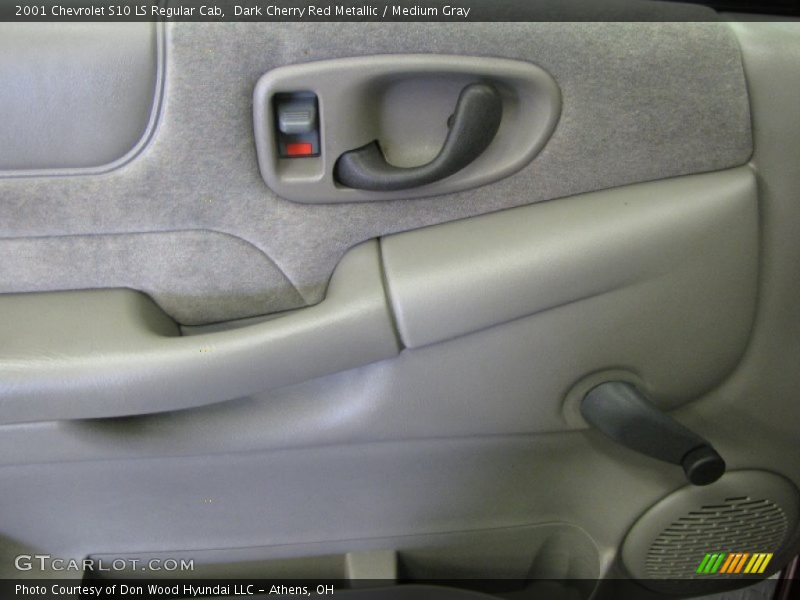 Dark Cherry Red Metallic / Medium Gray 2001 Chevrolet S10 LS Regular Cab