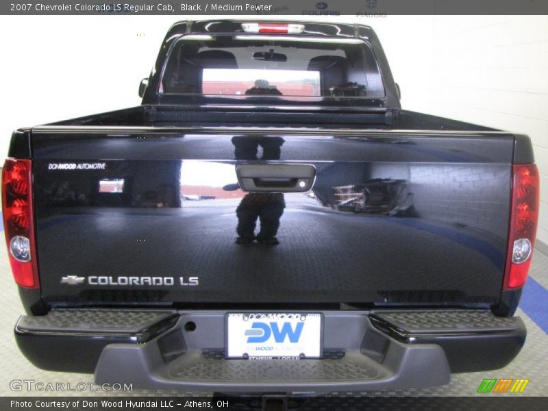 Black / Medium Pewter 2007 Chevrolet Colorado LS Regular Cab