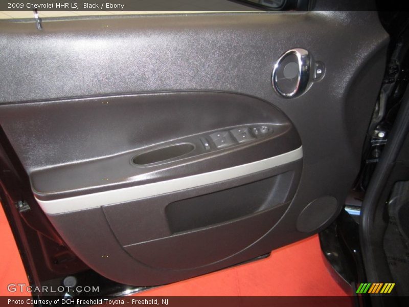 Black / Ebony 2009 Chevrolet HHR LS