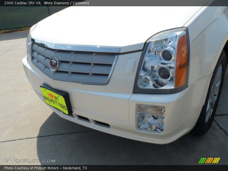 White Diamond / Cashmere 2006 Cadillac SRX V8