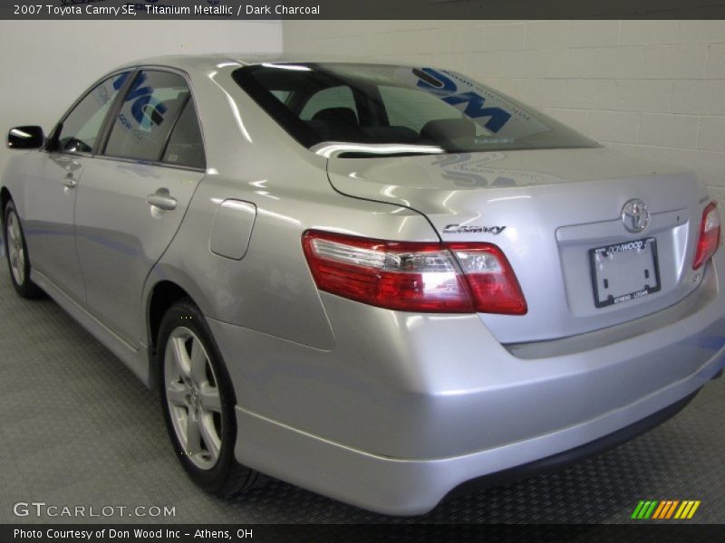 Titanium Metallic / Dark Charcoal 2007 Toyota Camry SE