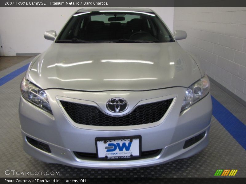 Titanium Metallic / Dark Charcoal 2007 Toyota Camry SE