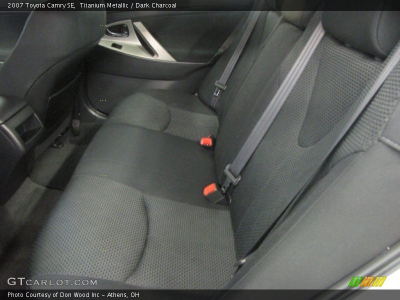 Titanium Metallic / Dark Charcoal 2007 Toyota Camry SE
