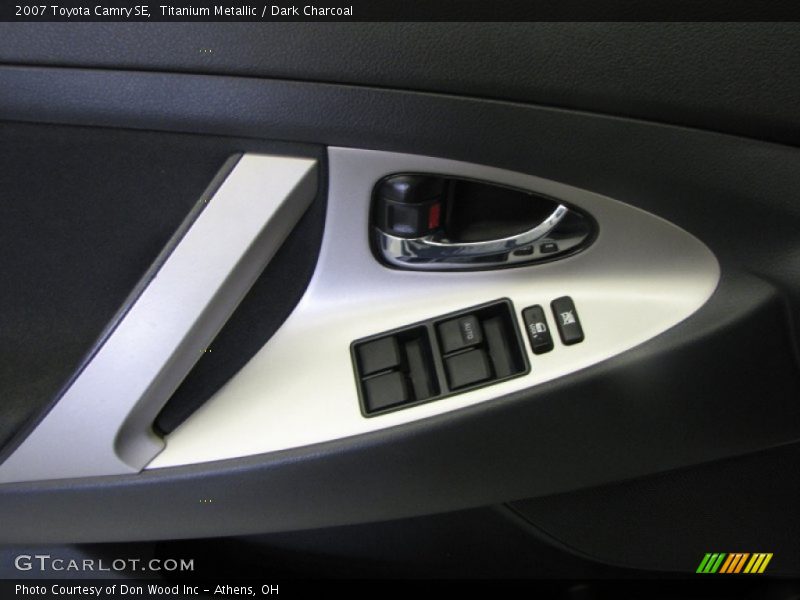 Titanium Metallic / Dark Charcoal 2007 Toyota Camry SE