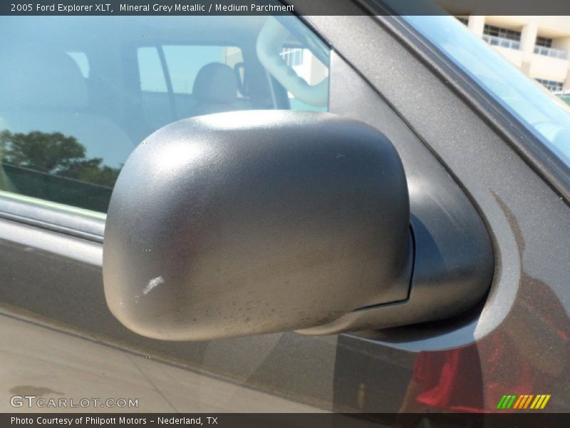 Mineral Grey Metallic / Medium Parchment 2005 Ford Explorer XLT