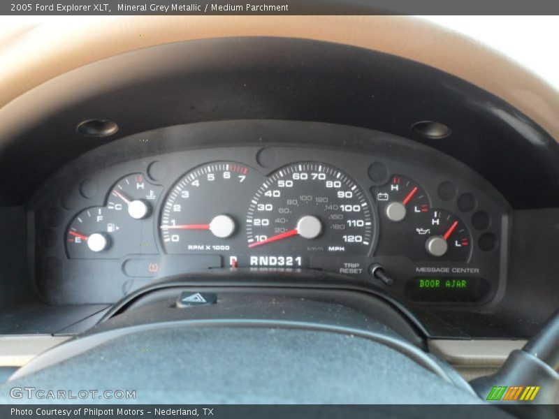Mineral Grey Metallic / Medium Parchment 2005 Ford Explorer XLT