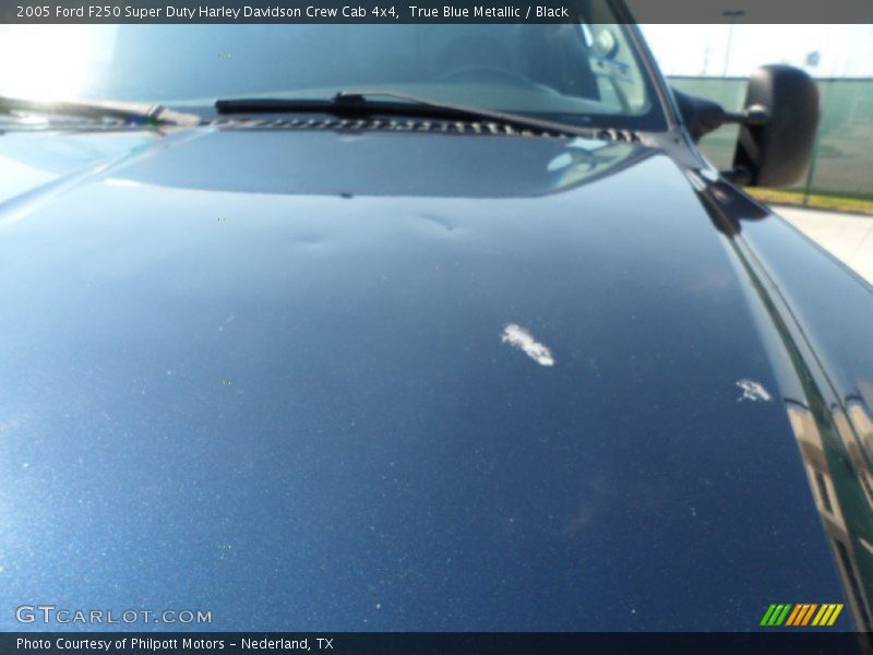 True Blue Metallic / Black 2005 Ford F250 Super Duty Harley Davidson Crew Cab 4x4