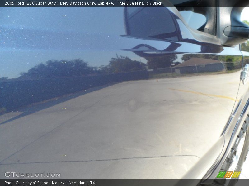 True Blue Metallic / Black 2005 Ford F250 Super Duty Harley Davidson Crew Cab 4x4