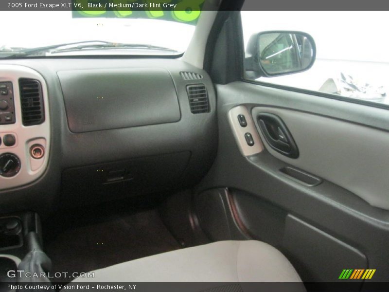 Black / Medium/Dark Flint Grey 2005 Ford Escape XLT V6